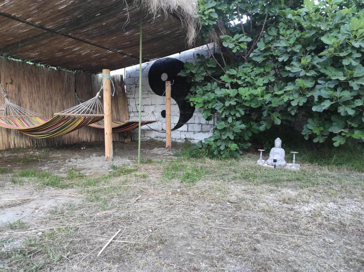 Pinegroove Hostel Vlora Vlorë Exterior foto
