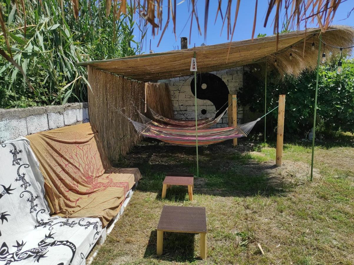 Pinegroove Hostel Vlora Vlorë Exterior foto